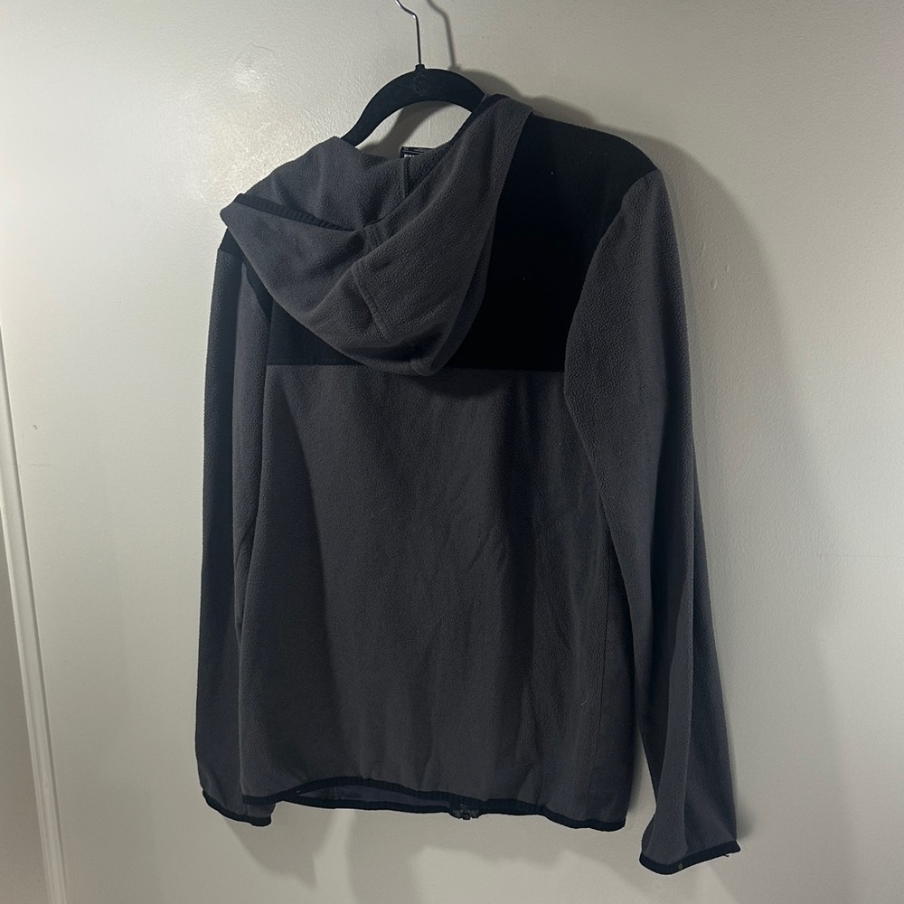 The North Face Two-Tone Black and Gray Fleece Jacket Boys XL Hooded - Picture 6 of 6